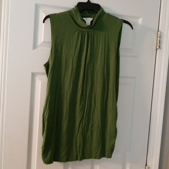 Three Seasons Maternity Top Sleeveless - Picture 1 of 2